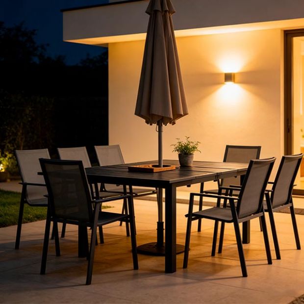 Aluminum Butterfly Leaf Extendable Patio Dining Table with Umbrella Hole for Garden - 11D26B