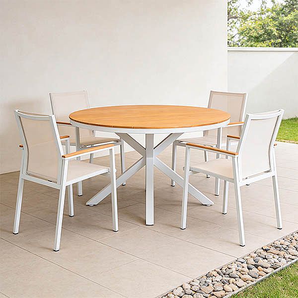 Outdoor Round Wood-plastic Composite Tabletop Dining Table Suitable for Patios and Garden - 11D26H