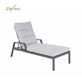 Aluminum Slat Adjustable Lounge Chair