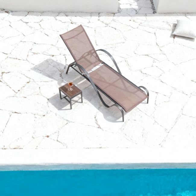 Outdoor Sun Lounger with Curved Armrests - 11D25E